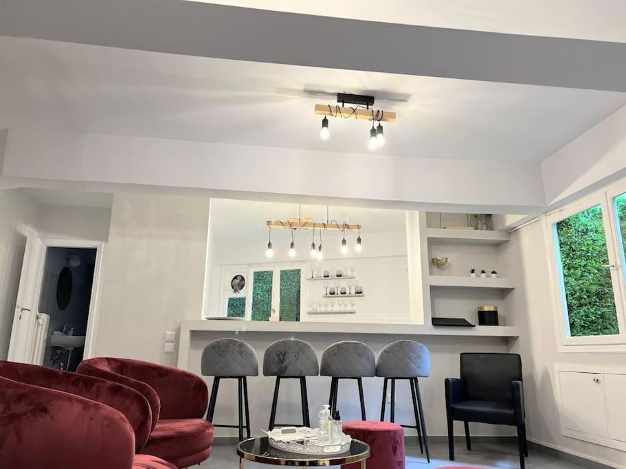 Brand New Modern Street-Style Studio /City Center Афіни Екстер'єр фото